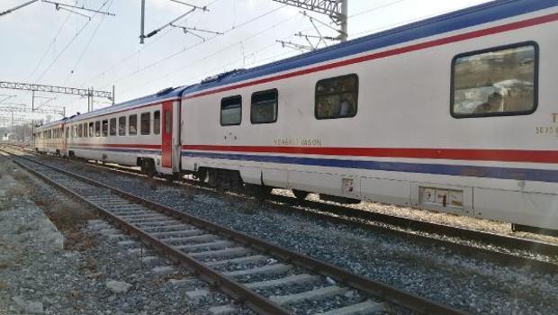 Fotoğraf çekerken Doğru Ekspresi'nden düşen üniversiteli Emre Berat Başaran yaralandı