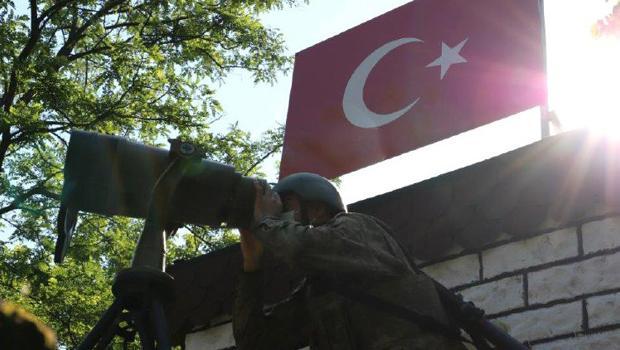 MSB duyurdu: Yunanistan'a geçmeye çalışan 7'si FETÖ mensubu 8 kişi yakalandı