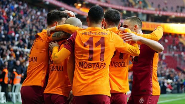 Galatasaray - Antalyaspor maçından fotoğraflar