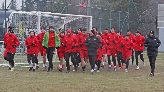 Eskişehirspor ikinci yarı hazırlıklarına başladı