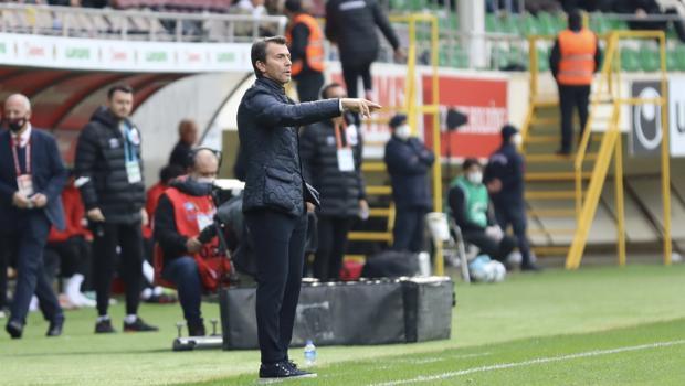 Alanyaspor - VavaCars Fatih Karagümrük maçından kareler