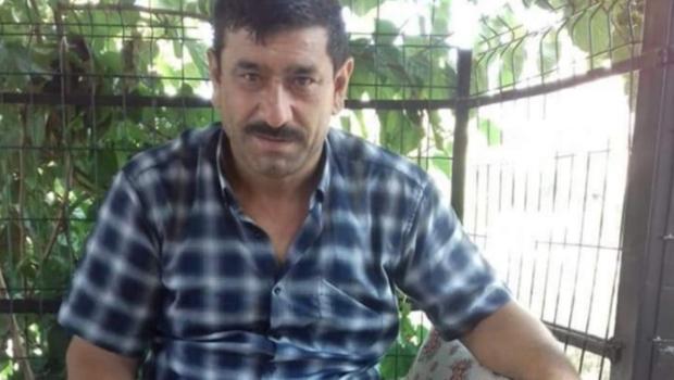 Feci ölüm! Takla atan iş makinesinin altında kaldı