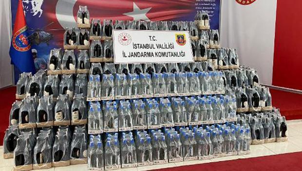 İstanbul'da 7 bin 400 litre içki ele geçirildi