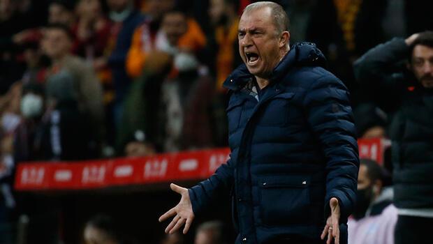 Galatasaray - Denizlispor maçında Fatih Terim çılgına döndü