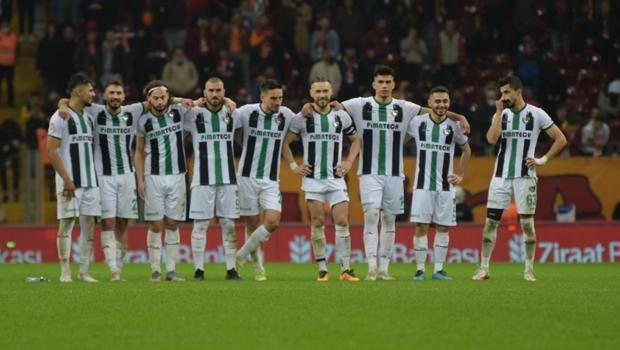 Denizlispor 4 gün izne ayrıldı