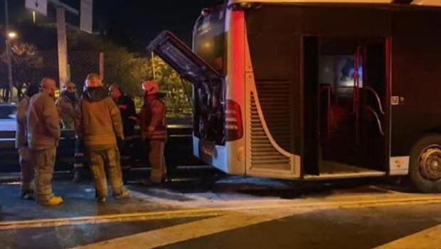 Son dakika: Metrobüste yangın paniği