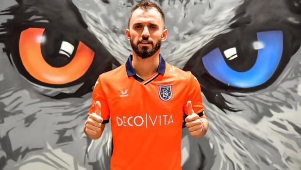Son dakika: Emre Çolak resmen Başakşehir'de!