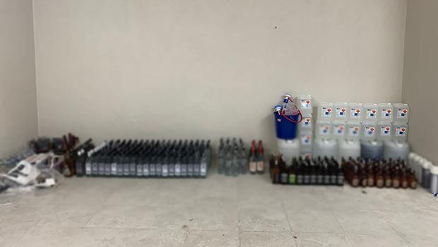 Ataşehir'de 284 şişe sahte bandrollü içki ele geçirildi