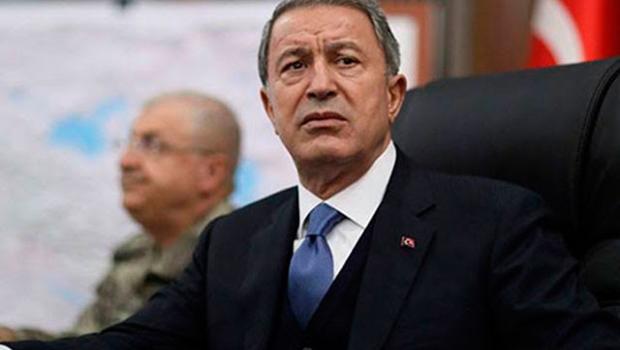 Son dakika: Bakan Akar'dan sınır hattı ziyareti