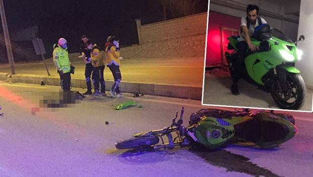 Babasını motosikletten düşürdü, fark etmeden yola devam etti! 2 km ileride kamyona çarparak hayatını kaybetti