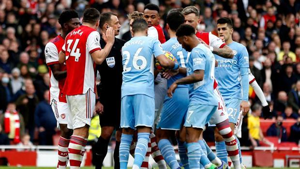 Arsenal 1-2 Manchester City (Maçın özeti)