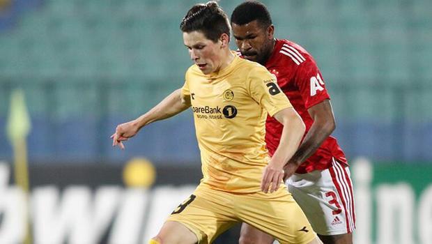 Galatasaray'dan transfer operasyonu: Solbakken ve Ceide için 3.5 milyon euro