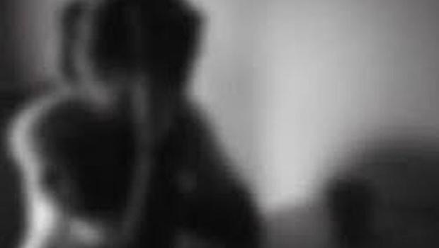 Karın ağrısıyla hastaneye gitti, korkunç gerçek ortaya çıktı