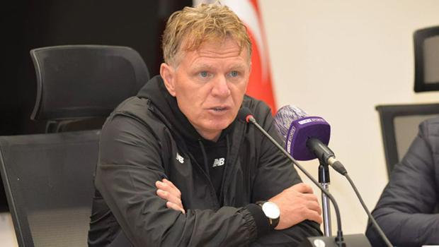 Antalyaspor'da Alfons Groenendijk: "Finali kaybetmek en kötü duygulardandır"