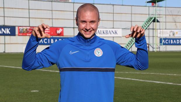 Rizesporlu Holmen: "Beşiktaş’tan puan alacağız..."