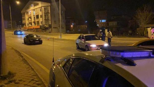 Ekipler şüphelenip durdurdu, uyuşturucu madde ele geçirildi