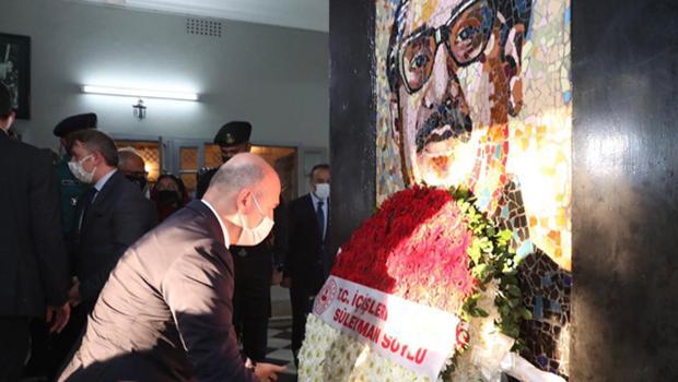 Bakan Soylu, Bangabandhu Anıt Müzesi'ni ziyaret etti