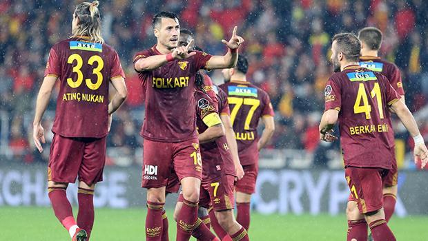 Göztepe'de Antalyaspor maçı öncesi 2 koronavirüs vakası! Kadrodan çıkarıldılar...