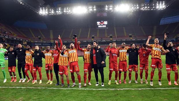 Kayserispor'da yenilmezlik serisi 4 maça çıktı