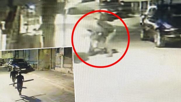Zeytinburnu’nda gasp dehşeti! 6 yerinden bıçaklanan kişi yakaladığı şüpheliyi bırakmadı
