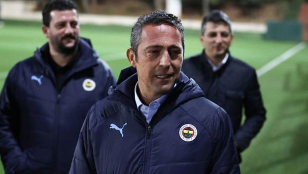 Fenerbahçe'de Ali Koç takımla bir araya geldi: "Bu takımı ayağa kaldırmalısınız"