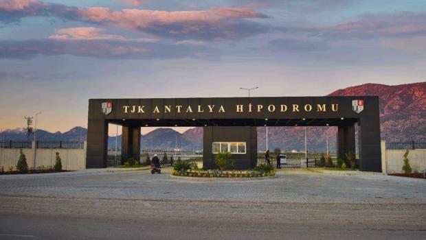 Antalya Hipodromu açılışı bekliyor! "Her hipodrom, iş gücü ve çevre ekonomisine katkı demek"