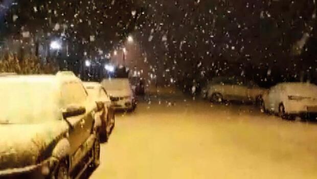 Meteoroloji uyarmıştı... İstanbul'da kar yağışı başladı