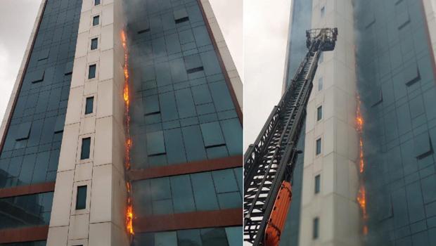 Ataşehir'de 18 katlı binada yangın