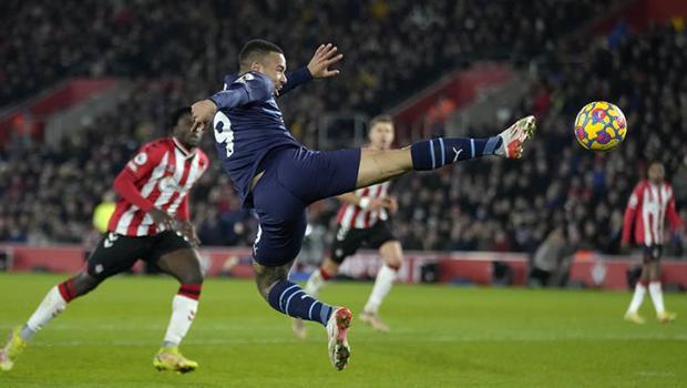 Manchester City'ye Southampton freni! 12 maçlık seri bitti