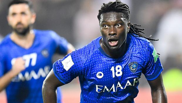 Gomis'in menajerinden son dakika açıklaması! Galatasaray taraftarını heyecanlandıracak...