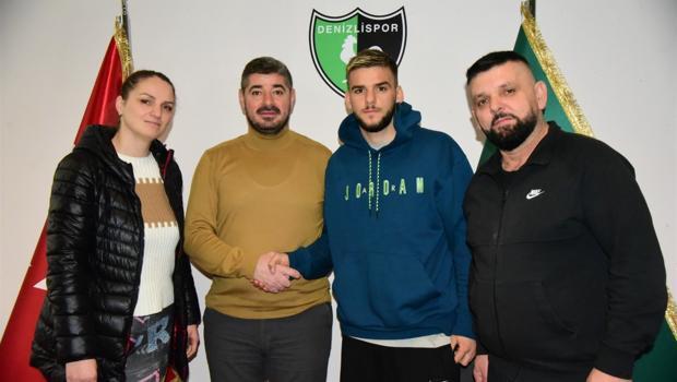 Veton Tusha, Denizlispor'dan ayrıldı