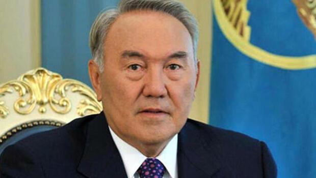 Kazakistan’da Nursultan Nazarbayev’in siyasi yetkileri iptal edildi