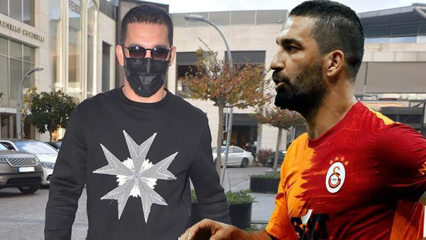 "Galatasaray, Arda Turan örneği gibi evlatlarını yemeye devam ediyor"