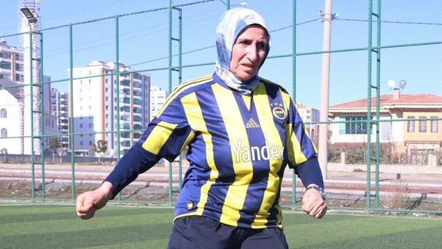 Aşçı Azize'nin Fenerbahçe sevdası