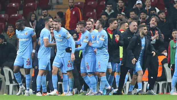 Galatasaray - Kayserispor maçında İbrahim Akdağ'ın 