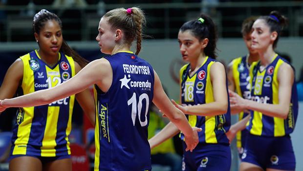 Fenerbahçe lider olarak çeyrek finalde!