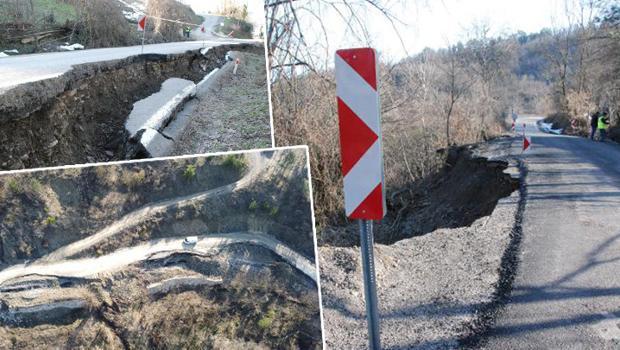 Bartın'daki yolda 8 noktada toprak kayması