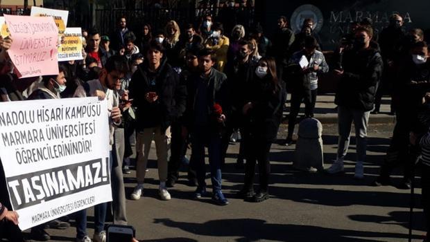 Marmara Üniversitesi öğrencilerinden kampüs protestosu