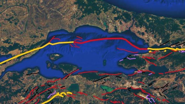 Depremler Marmara'nın yakasını bırakmıyor! 'Büyük depremin önümüzdeki 25 yılda olma olasılığı...'