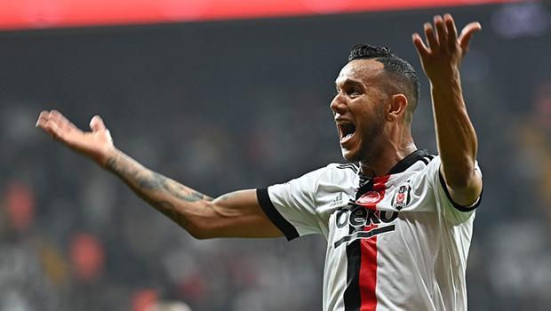 Beşiktaş'ta Josef de Souza'dan duygusal paylaşım! "Zor günler geçiriyorum"