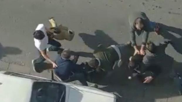 Güngören'de yol verme kavgası kamerada