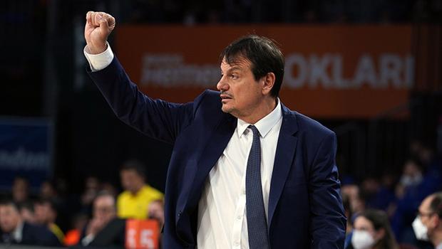 Anadolu Efes'te Ergin Ataman: "32 dakika çok iyi oynadık"