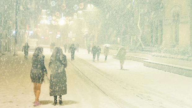 Son dakika... İstanbul'a yeni kar uyarısı! Yoğun yağış kenti yeni terk etmişken... Prof. Dr. Şen tarih verdi