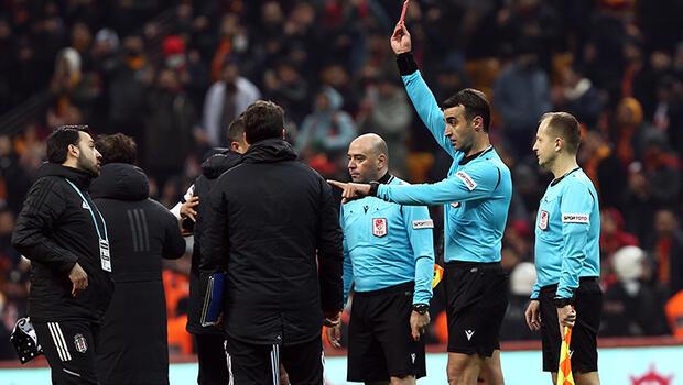 Beşiktaş'ta Galatasaray derbisinin faturası ağır! Yardımcı antrenör kırmızı kart gördü, Ersin cezalı duruma düştü