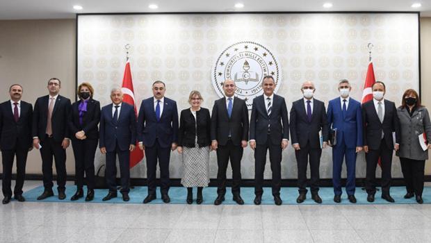 Bakan Özer: Mesleki eğitim okullarımız artık patent üretiyor