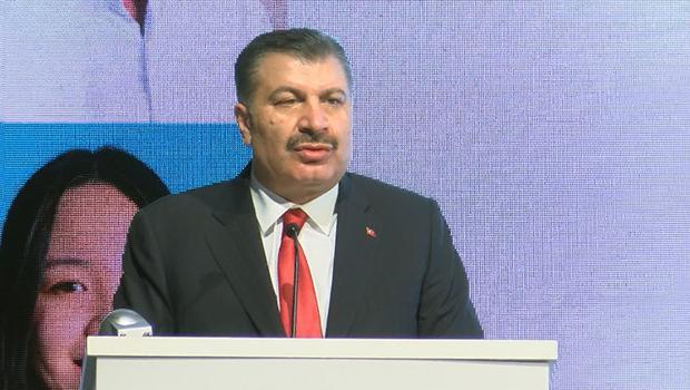 Bakan Koca: Pasaportuna göre göçmen politikası belirlemek yüzyılın tedbir kisvesine bürünmüş ırkçılığıdır