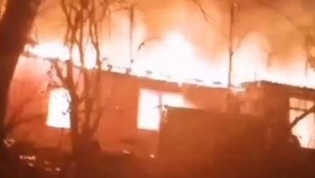 Sarıyer'de korkutan yangın!