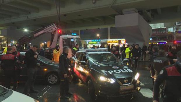 Beşiktaş’ta polisten kaçtılar Mecidiyeköy'de yakalandılar