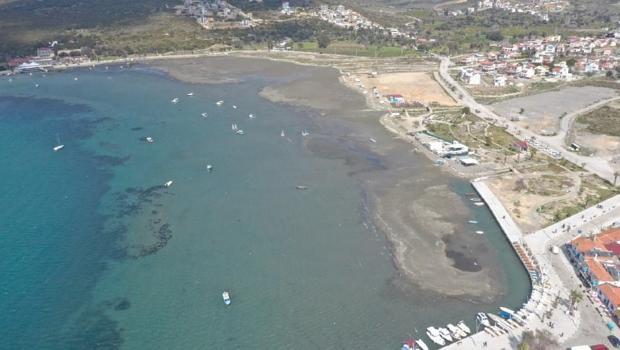 Seferihisar’da deniz 30 metre çekildi! Vatandaşlar tedirgin