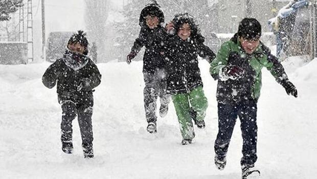 Ardahan’da eğitime kar engeli